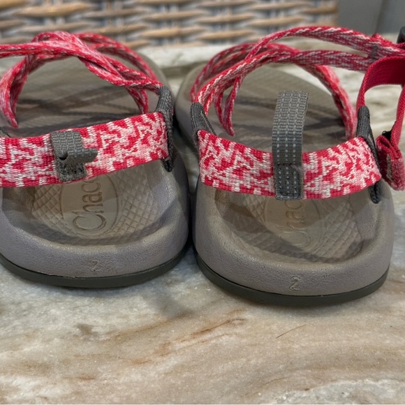 Kids CHACO ZX/1 Ecotread Pink Strappy adjustable sandals- Size 2 - Picture 5 of 7